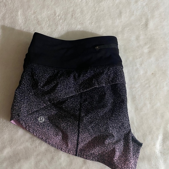 Lululemon Speed Up running shorts. In SOLD OUT Ombre Speckle - Picture 10 of 10